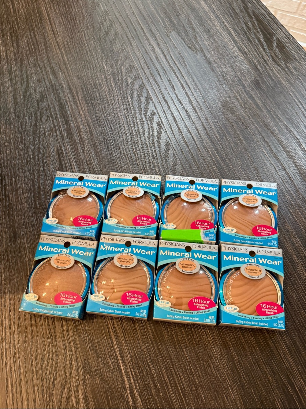 Physicians Formula Mineral Wear Airbrushing Bronzer - NWT